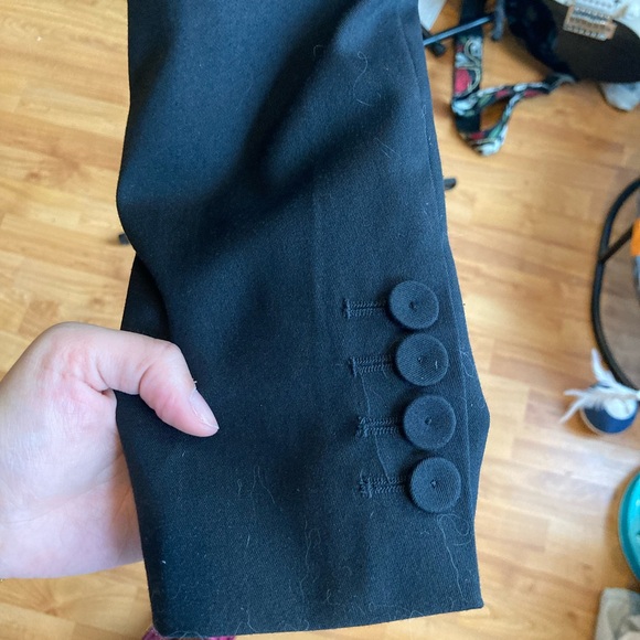 Simple black blazer with stitch detail - Picture 5 of 6